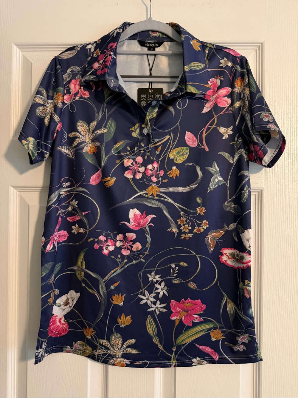 Acegolfs Women’s Floral Navy Short-Sleeve Button-Down Polo Top